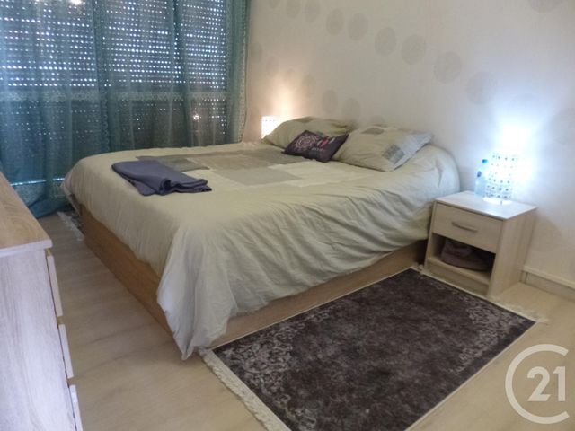 Afficher la photo en grand appartement à vendre - 3 pièces - 63.0 m2 - PONTOISE - 95 - ILE-DE-FRANCE - Century 21 Osmose