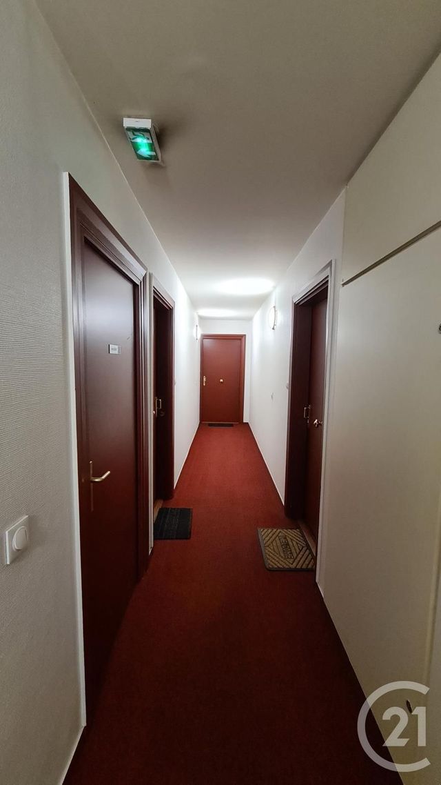 Afficher la photo en grand Appartement F4 à vendre - 4 pièces - 89.2 m2 - PONTOISE - 95 - ILE-DE-FRANCE - Century 21 Osmose