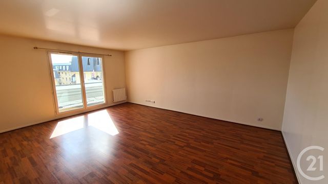 Afficher la photo en grand Appartement F4 à vendre - 4 pièces - 89.2 m2 - PONTOISE - 95 - ILE-DE-FRANCE - Century 21 Osmose
