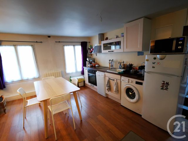 Appartement F3 à vendre - 3 pièces - 37.15 m2 - PONTOISE - 95 - ILE-DE-FRANCE - Century 21 Osmose Appartement F3 à vendre - 3 pièces - 37.15 m2 - PONTOISE - 95 - ILE-DE-FRANCE - Century 21 Osmose