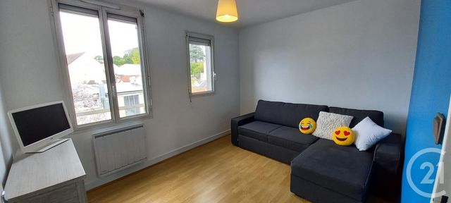 Appartement F3 à vendre - 3 pièces - 64.65 m2 - PONTOISE - 95 - ILE-DE-FRANCE - Century 21 Osmose Appartement F3 à vendre - 3 pièces - 64.65 m2 - PONTOISE - 95 - ILE-DE-FRANCE - Century 21 Osmose