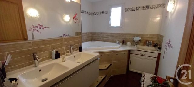 Afficher la photo en grand maison à vendre - 5 pièces - 134.0 m2 - FLEURY - 60 - PICARDIE - Century 21 Osmose