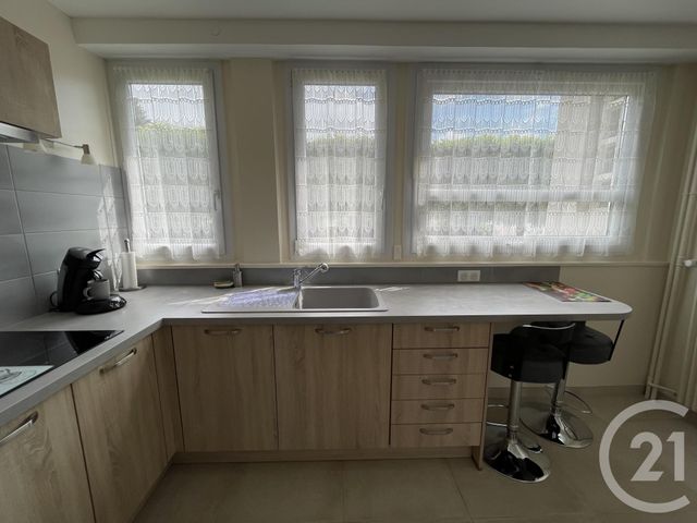 Afficher la photo en grand Appartement F4 à vendre - 4 pièces - 75.02 m2 - PONTOISE - 95 - ILE-DE-FRANCE - Century 21 Osmose