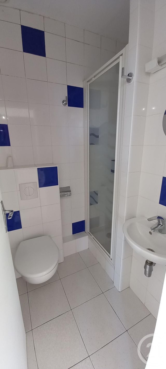 Afficher la photo en grand Appartement à vendre - 2 pièces - 46.85 m2 - PONTOISE - 95 - ILE-DE-FRANCE - Century 21 Osmose