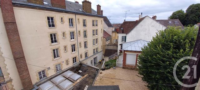 Afficher la photo en grand Appartement à vendre - 2 pièces - 46.85 m2 - PONTOISE - 95 - ILE-DE-FRANCE - Century 21 Osmose