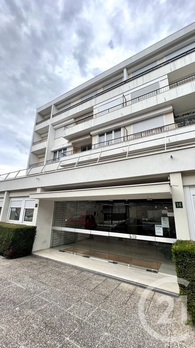 Appartement F5 à vendre - 5 pièces - 104.17 m2 - PONTOISE - 95 - ILE-DE-FRANCE - Century 21 Osmose