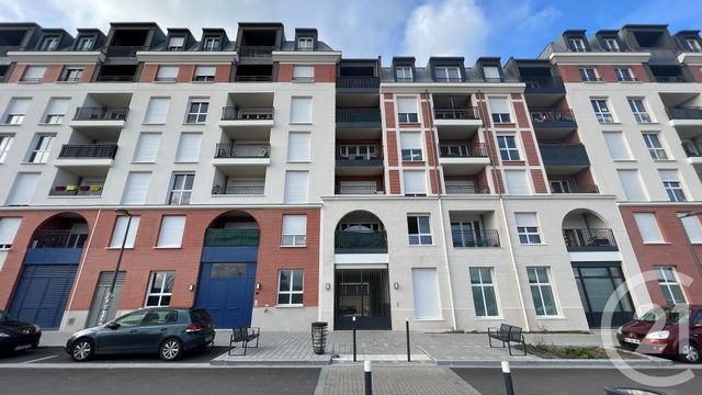Appartement F4 à vendre - 4 pièces - 79.32 m2 - PONTOISE - 95 - ILE-DE-FRANCE - Century 21 Osmose