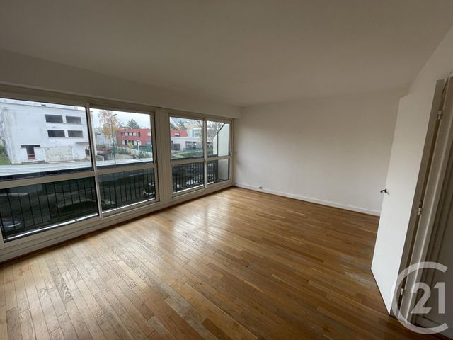 Appartement F3 à vendre - 3 pièces - 72.77 m2 - PONTOISE - 95 - ILE-DE-FRANCE - Century 21 Osmose