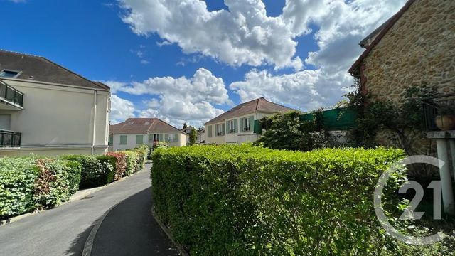 Appartement F2 à vendre - 2 pièces - 44.13 m2 - PONTOISE - 95 - ILE-DE-FRANCE - Century 21 Osmose