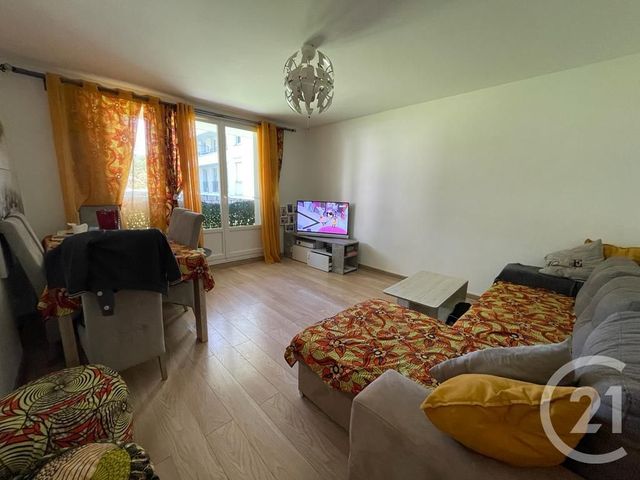 Appartement F5 à vendre - 5 pièces - 103.19 m2 - PONTOISE - 95 - ILE-DE-FRANCE - Century 21 Osmose