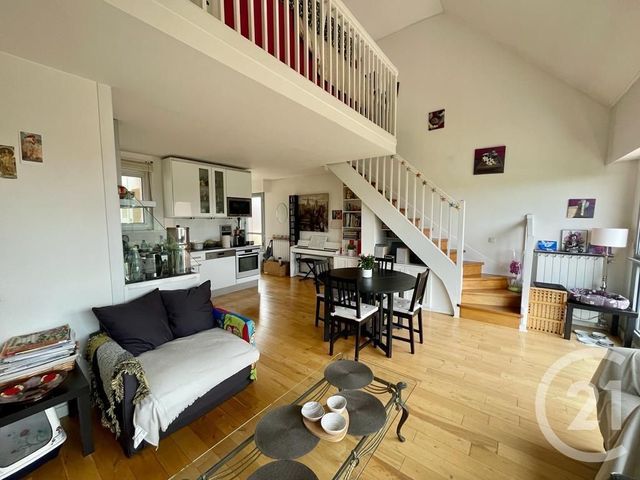 Appartement F4 à vendre - 4 pièces - 86.71 m2 - PONTOISE - 95 - ILE-DE-FRANCE - Century 21 Osmose