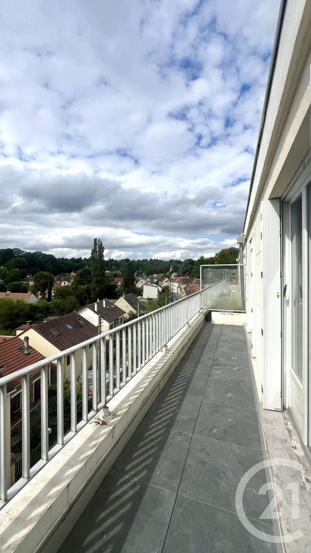 Afficher la photo en grand Appartement F2 à vendre - 2 pièces - 48.31 m2 - PONTOISE - 95 - ILE-DE-FRANCE - Century 21 Osmose