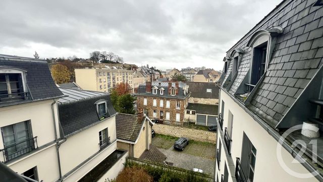 Afficher la photo en grand Appartement F2 à vendre - 2 pièces - 45.85 m2 - PONTOISE - 95 - ILE-DE-FRANCE - Century 21 Osmose