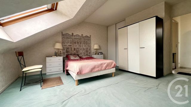 Appartement F5 à vendre - 5 pièces - 90.21 m2 - ST OUEN L AUMONE - 95 - ILE-DE-FRANCE - Century 21 Osmose