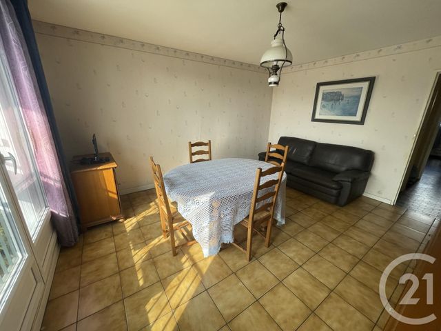 Appartement F3 à vendre - 3 pièces - 64.52 m2 - PONTOISE - 95 - ILE-DE-FRANCE - Century 21 Osmose