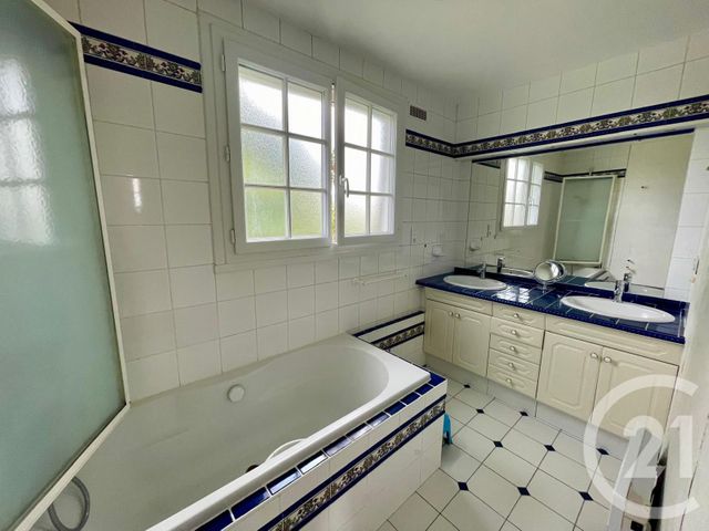 Afficher la photo en grand maison à vendre - 5 pièces - 100.0 m2 - OSNY - 95 - ILE-DE-FRANCE - Century 21 Osmose