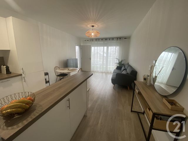 Appartement F2 à vendre - 2 pièces - 40.27 m2 - PONTOISE - 95 - ILE-DE-FRANCE - Century 21 Osmose