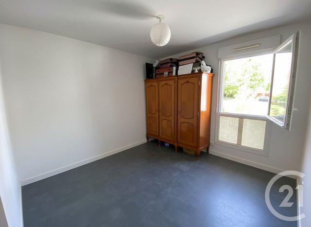 Appartement à vendre - 3 pièces - 57.35 m2 - ST OUEN L AUMONE - 95 - ILE-DE-FRANCE - Century 21 Osmose