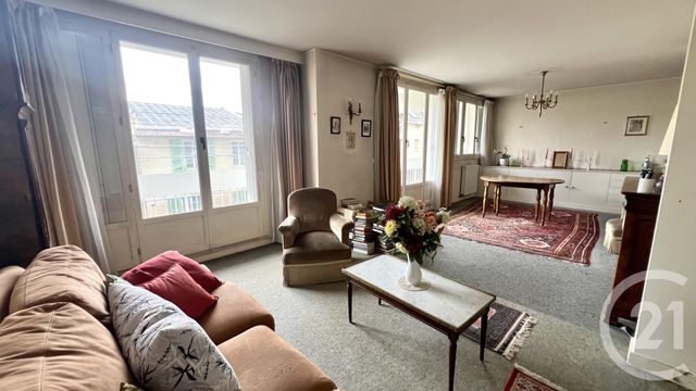 Appartement T4 à vendre - 4 pièces - 91.1 m2 - PONTOISE - 95 - ILE-DE-FRANCE - Century 21 Osmose