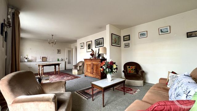 Appartement T4 à vendre - 4 pièces - 91.1 m2 - PONTOISE - 95 - ILE-DE-FRANCE - Century 21 Osmose