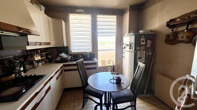 Appartement F5 à vendre - 5 pièces - 91.63 m2 - ST OUEN L AUMONE - 95 - ILE-DE-FRANCE - Century 21 Osmose