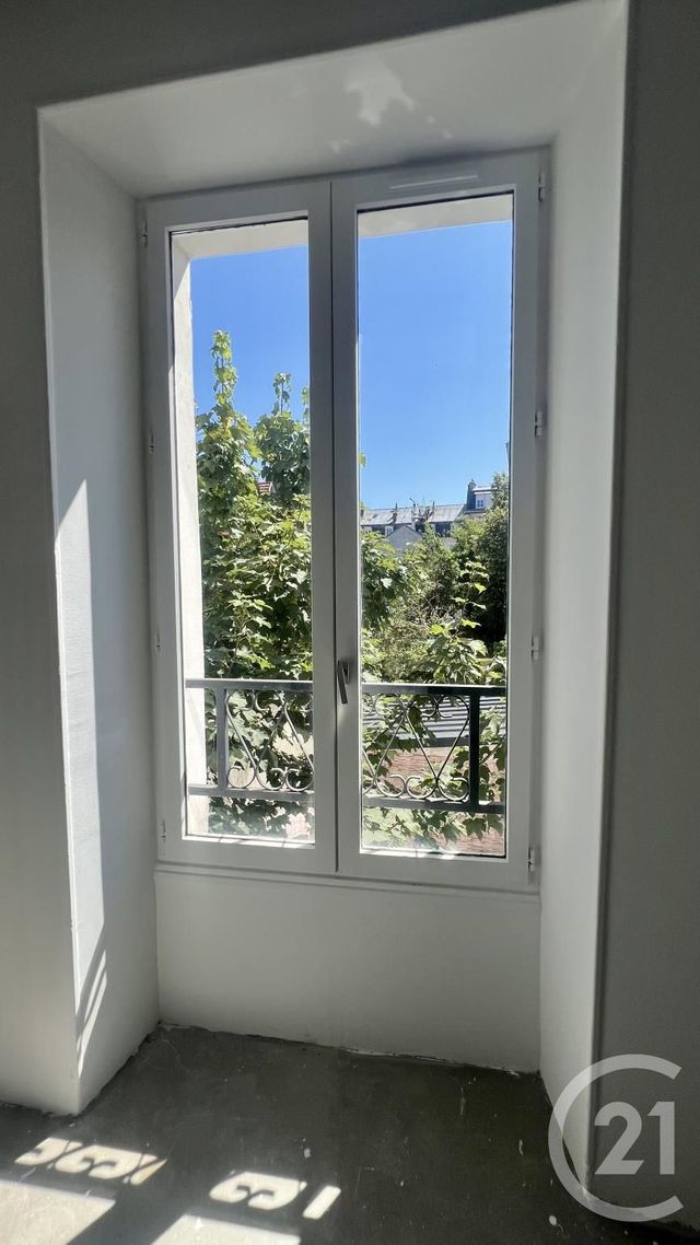 Afficher la photo en grand Appartement F2 à vendre - 2 pièces - 35.35 m2 - PONTOISE - 95 - ILE-DE-FRANCE - Century 21 Osmose