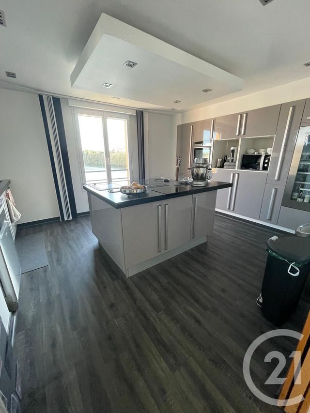 Appartement à vendre - 6 pièces - 162.08 m2 - PONTOISE - 95 - ILE-DE-FRANCE - Century 21 Osmose