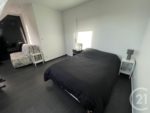 Appartement à vendre - 6 pièces - 162.08 m2 - PONTOISE - 95 - ILE-DE-FRANCE - Century 21 Osmose