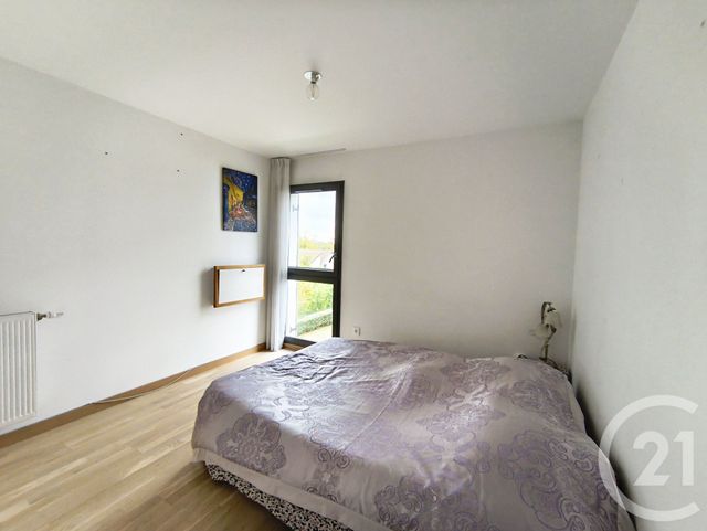 Afficher la photo en grand Appartement Duplex à vendre - 4 pièces - 79.4 m2 - PONTOISE - 95 - ILE-DE-FRANCE - Century 21 Osmose