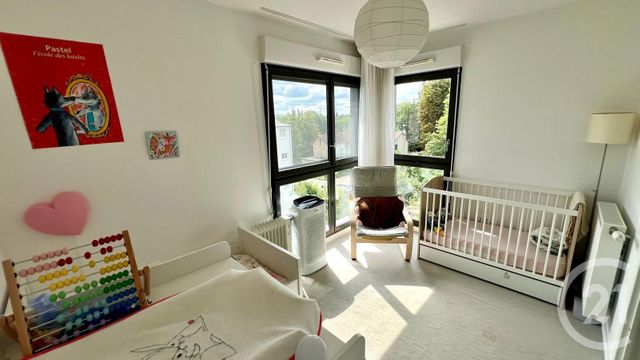 Afficher la photo en grand Appartement Duplex à vendre - 4 pièces - 79.4 m2 - PONTOISE - 95 - ILE-DE-FRANCE - Century 21 Osmose