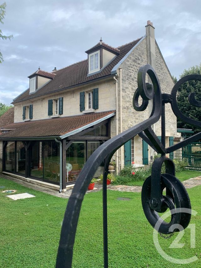 Afficher la photo en grand maison à vendre - 9 pièces - 264.94 m2 - PONTOISE - 95 - ILE-DE-FRANCE - Century 21 Osmose