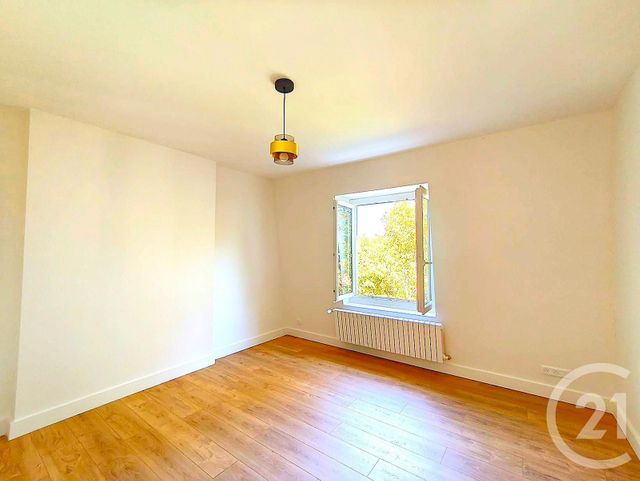 Afficher la photo en grand maison à vendre - 5 pièces - 124.68 m2 - PONTOISE - 95 - ILE-DE-FRANCE - Century 21 Osmose