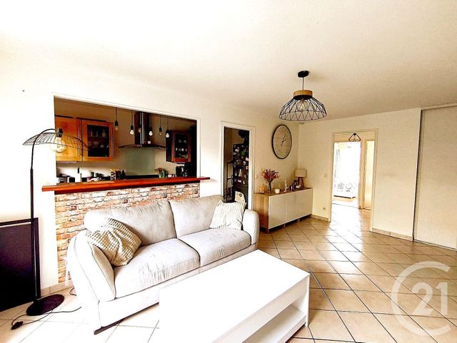 Appartement F3 à vendre - 3 pièces - 64.75 m2 - ERAGNY SUR OISE - 95 - ILE-DE-FRANCE - Century 21 Osmose