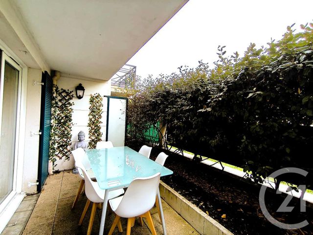 Appartement F3 à vendre - 3 pièces - 64.75 m2 - ERAGNY SUR OISE - 95 - ILE-DE-FRANCE - Century 21 Osmose