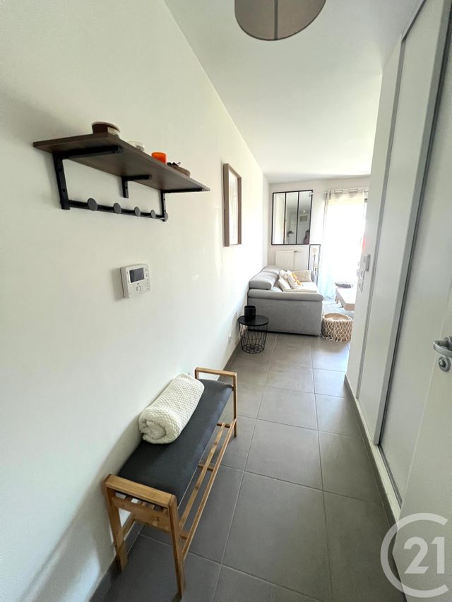 Appartement T2 à vendre - 2 pièces - 41.72 m2 - PONTOISE - 95 - ILE-DE-FRANCE - Century 21 Osmose