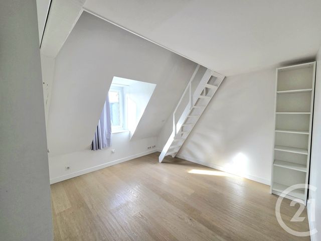Appartement F2 à vendre - 2 pièces - 52.0 m2 - PONTOISE - 95 - ILE-DE-FRANCE - Century 21 Osmose
