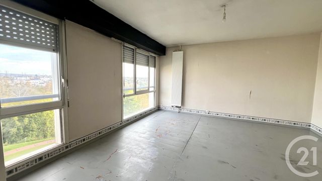 Appartement F3 à vendre - 3 pièces - 77.88 m2 - PONTOISE - 95 - ILE-DE-FRANCE - Century 21 Osmose