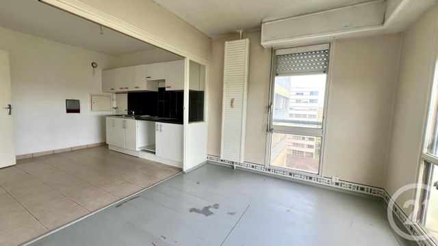 Appartement F3 à vendre - 3 pièces - 77.88 m2 - PONTOISE - 95 - ILE-DE-FRANCE - Century 21 Osmose