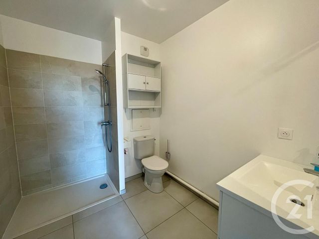 Appartement F2 à vendre - 2 pièces - 39.87 m2 - PONTOISE - 95 - ILE-DE-FRANCE - Century 21 Osmose