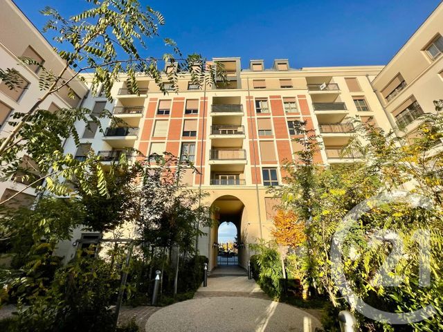 Appartement F2 à vendre - 2 pièces - 39.87 m2 - PONTOISE - 95 - ILE-DE-FRANCE - Century 21 Osmose