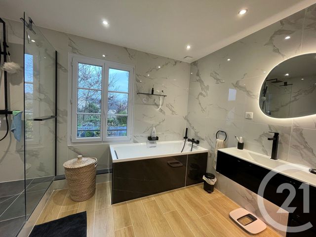 maison à vendre - 6 pièces - 159.8 m2 - PONTOISE - 95 - ILE-DE-FRANCE - Century 21 Osmose