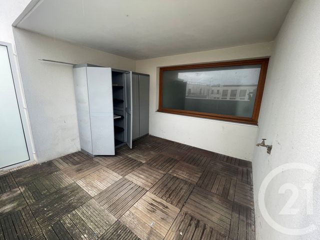 Appartement F3 à vendre - 3 pièces - 61.07 m2 - PONTOISE - 95 - ILE-DE-FRANCE - Century 21 Osmose