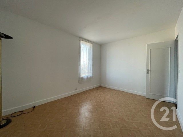 Appartement F3 à vendre - 3 pièces - 63.6 m2 - PONTOISE - 95 - ILE-DE-FRANCE - Century 21 Osmose