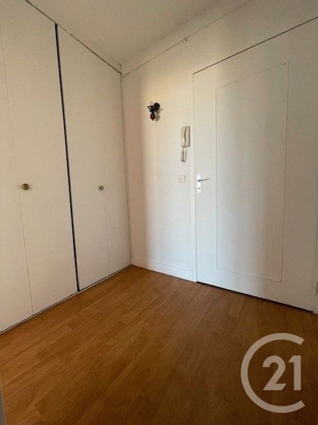 Appartement F3 à vendre - 3 pièces - 63.6 m2 - PONTOISE - 95 - ILE-DE-FRANCE - Century 21 Osmose