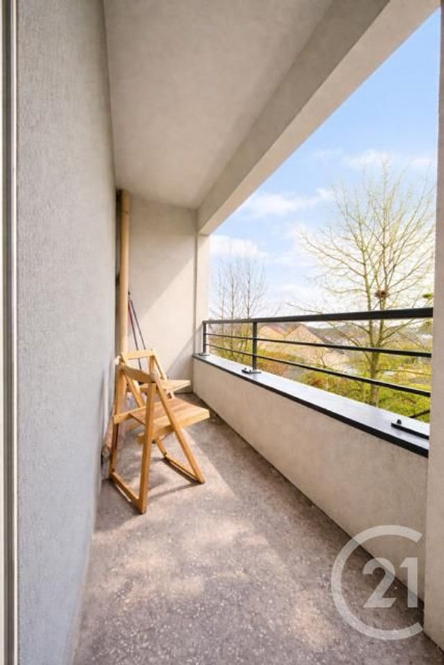 Appartement F2 à vendre - 2 pièces - 38.87 m2 - PONTOISE - 95 - ILE-DE-FRANCE - Century 21 Osmose