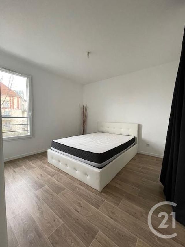 Appartement F2 à vendre - 2 pièces - 38.87 m2 - PONTOISE - 95 - ILE-DE-FRANCE - Century 21 Osmose