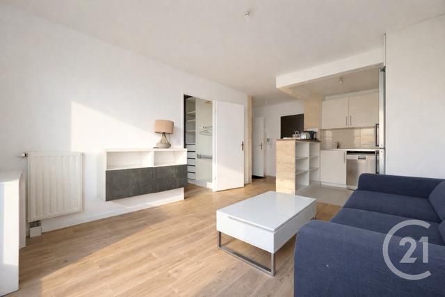 Appartement F2 à vendre - 2 pièces - 38.87 m2 - PONTOISE - 95 - ILE-DE-FRANCE - Century 21 Osmose