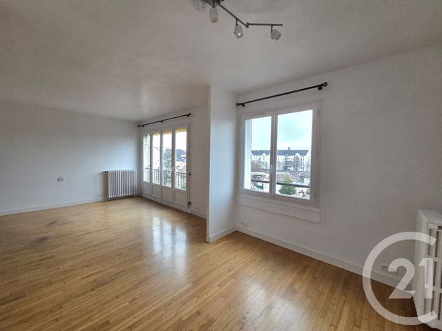 Appartement F4 à vendre - 4 pièces - 86.05 m2 - PONTOISE - 95 - ILE-DE-FRANCE - Century 21 Osmose
