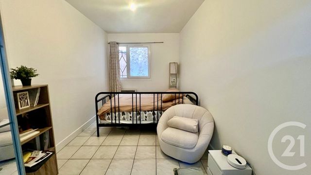 Appartement F1 à vendre - 1 pièce - 25.0 m2 - PONTOISE - 95 - ILE-DE-FRANCE - Century 21 Osmose