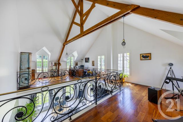 maison à vendre - 8 pièces - 263.5 m2 - PONTOISE - 95 - ILE-DE-FRANCE - Century 21 Osmose